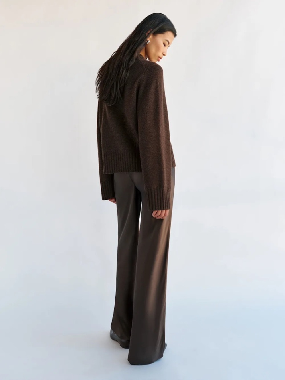 Reformation Cove Cashmere Oversized Crew - Compost - Picture 5 of 8